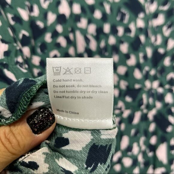 Suboo Green Foolish Print Ruffle Grommet Dress - Picture 9 of 10